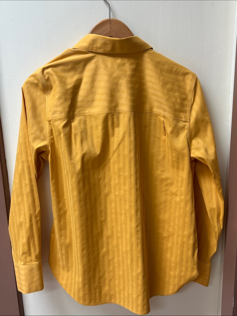 Chicos Button Down - Picture 4 of 4